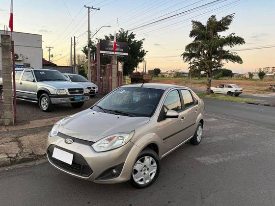 FORD FIESTA 1.6 SE SEDAN 16V FLEX 4P MANUAL